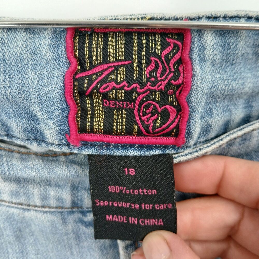 Vintage Y2K Torrid Distressed Light Wash Denim Mini Skirt Womens plus Size 18 - Picture 3 of 3